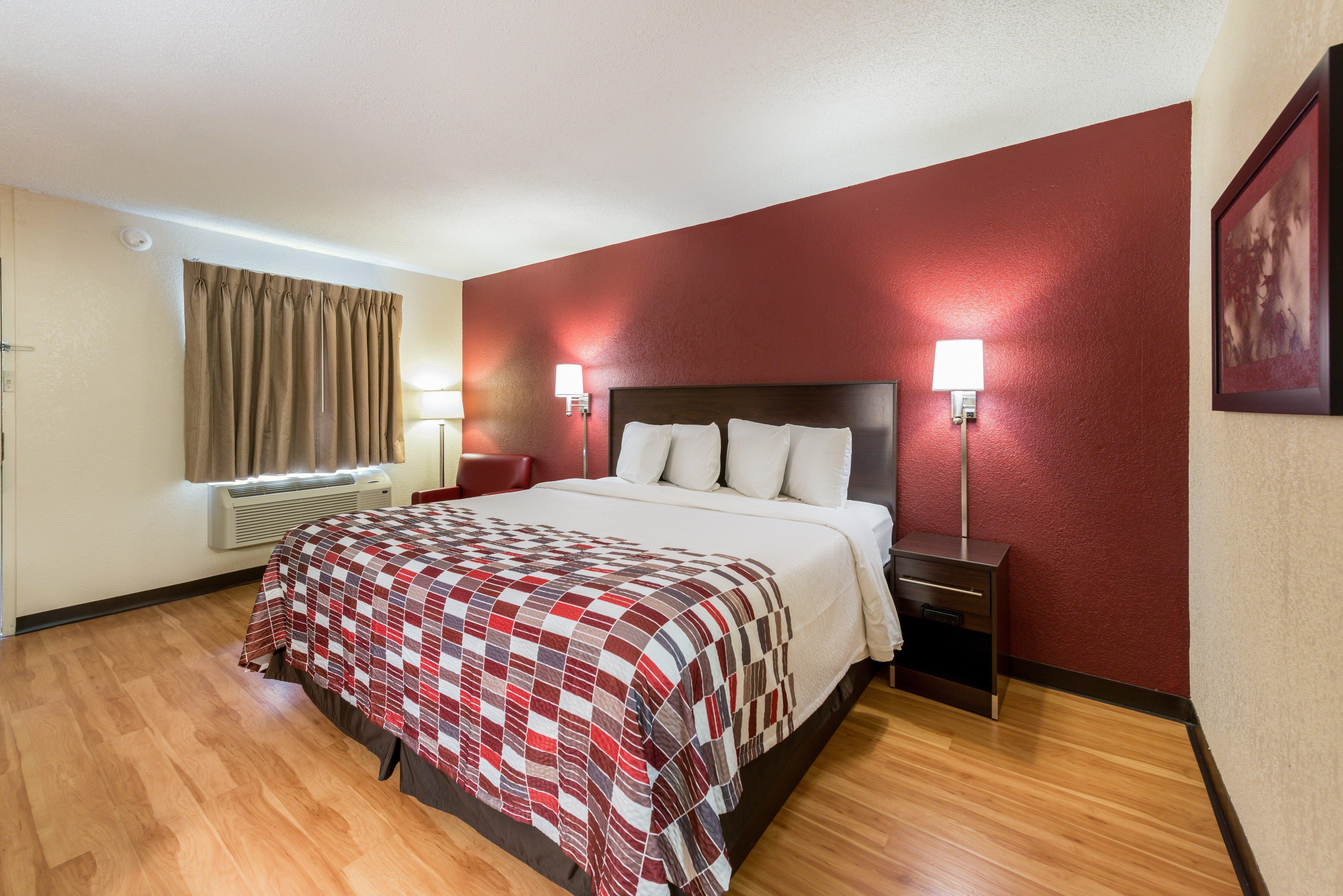 Red Roof Inn Marion, In Экстерьер фото
