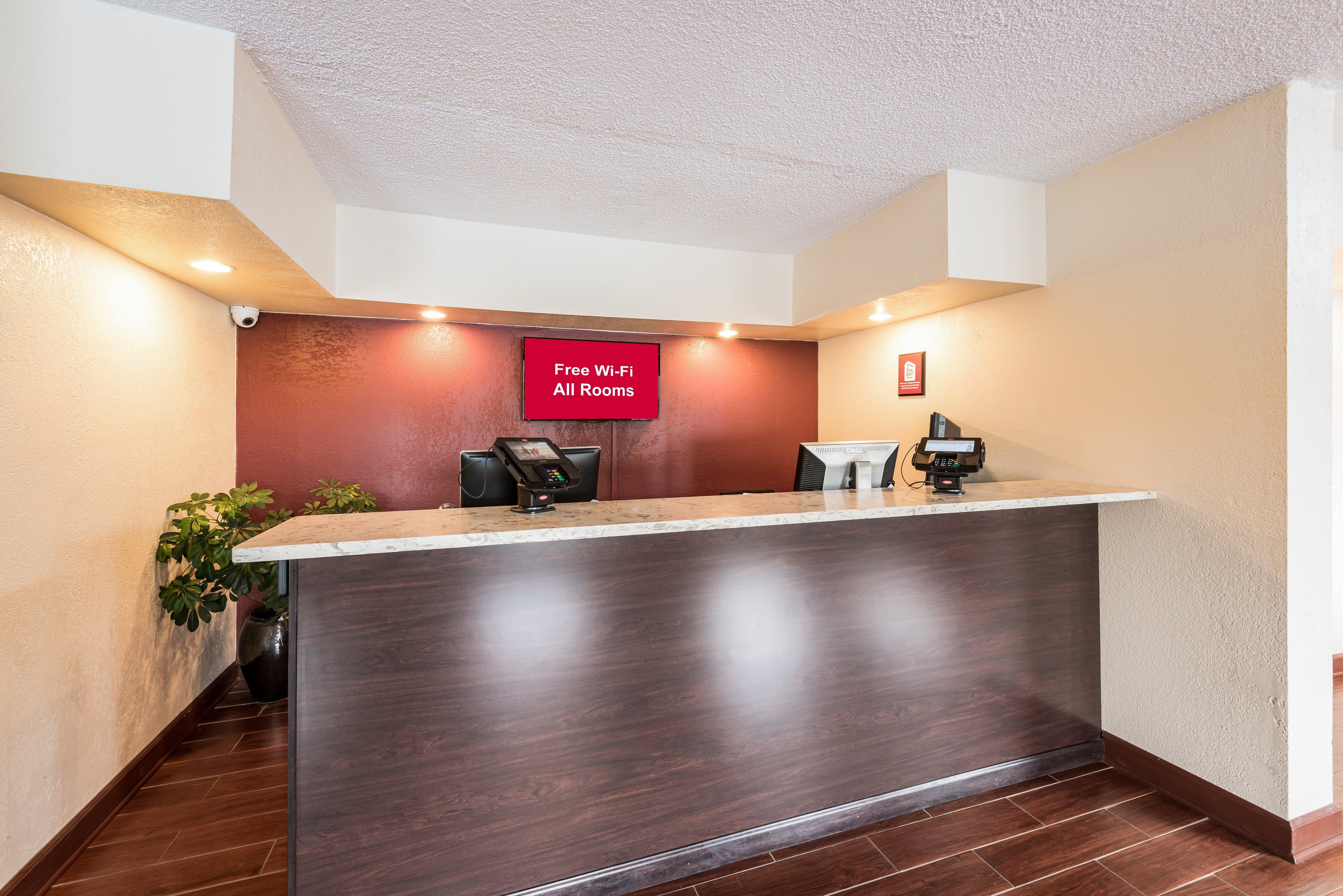 Red Roof Inn Marion, In Экстерьер фото