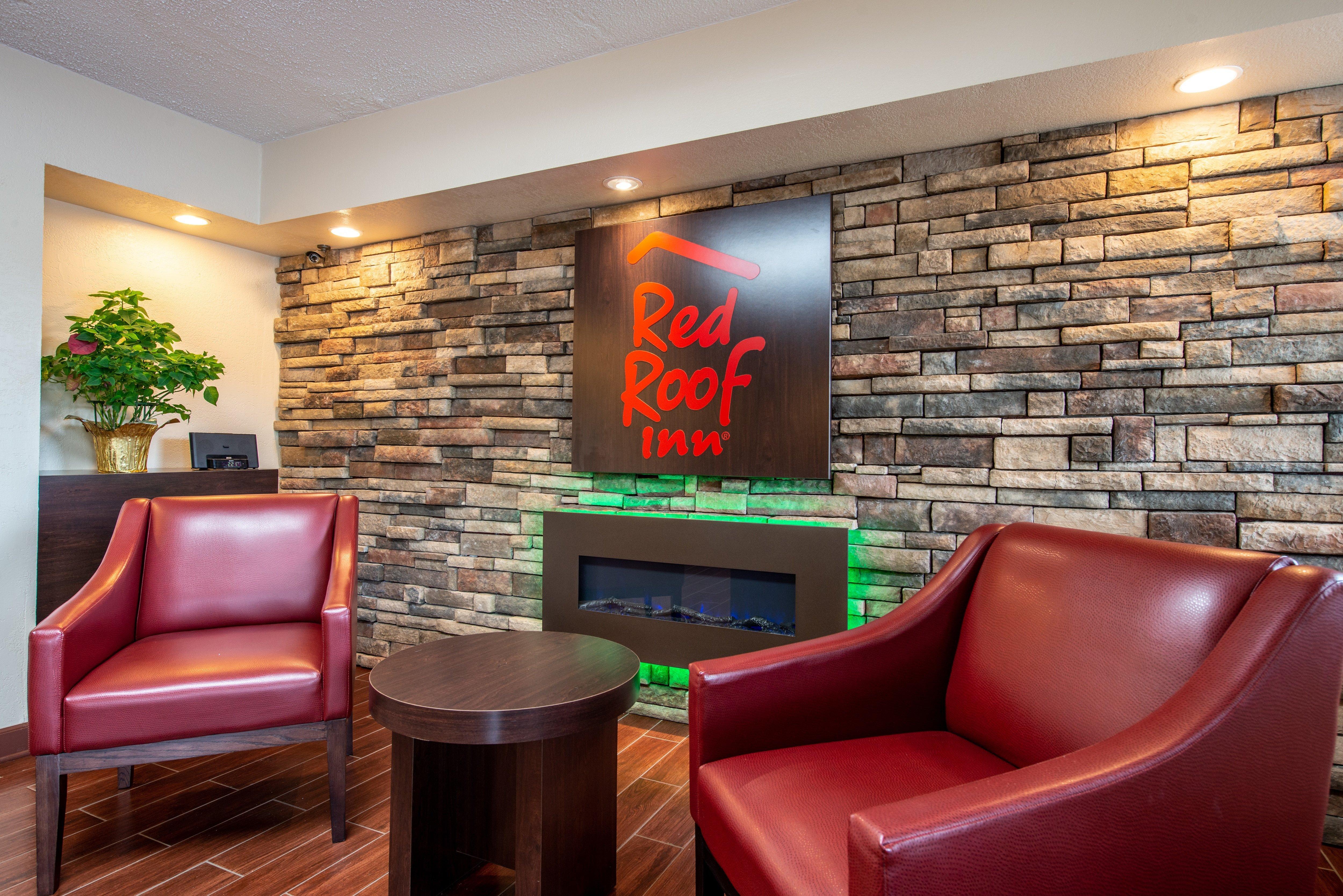 Red Roof Inn Marion, In Экстерьер фото
