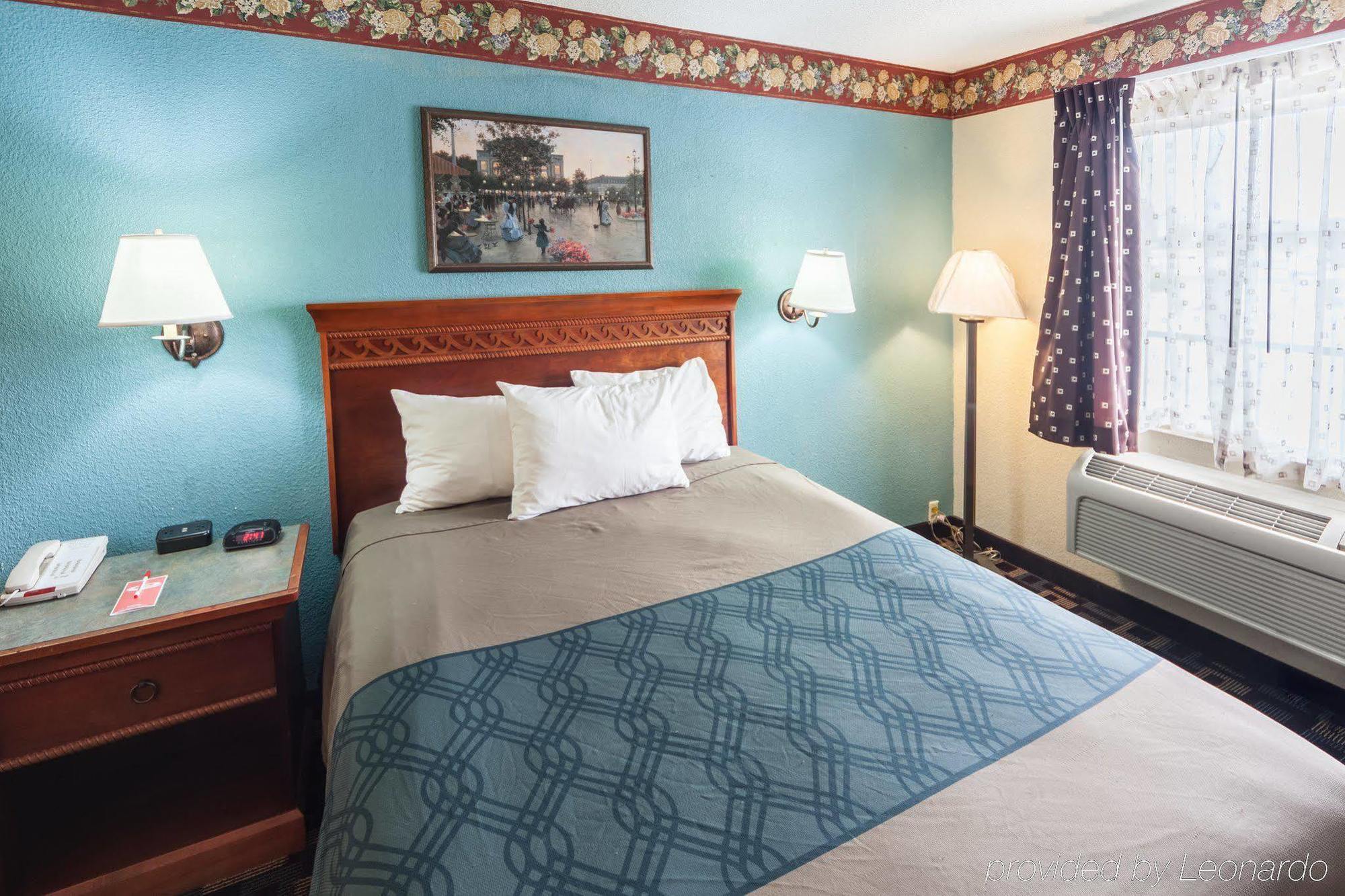 Red Roof Inn Marion, In Экстерьер фото